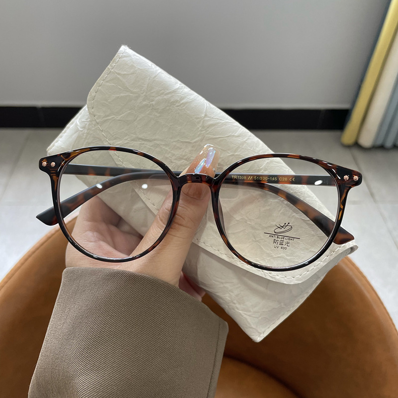 New Retro Round Large Frame Tr Korean Style Glasses for Myopia Men and Women Can Be Equipped with Prescription Lenses to Make You Look Slimmer Without Makeup and Prevent Blue Light