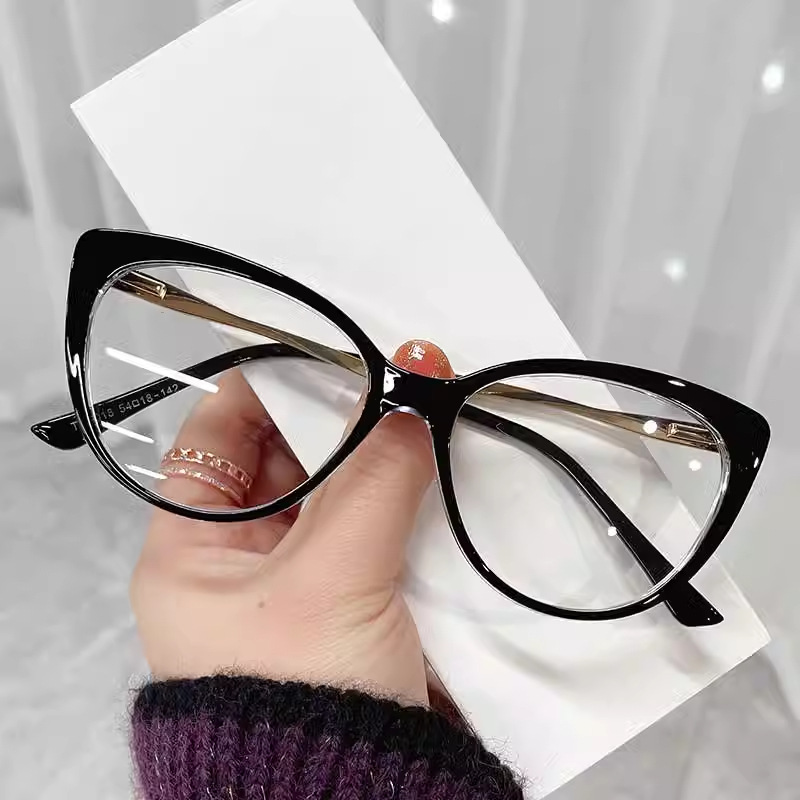 【Each account is limited to one order】Metal European and American Retro Street Internet Red Glasses Frame Cross-border Trend Anti-blue Light Flat Glasses Cat’s Eye Color-changing Glasses